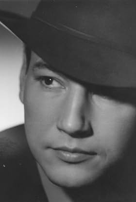 actor Teuvo Tulio large photo