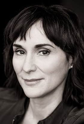 actor Geneviève Rioux large photo