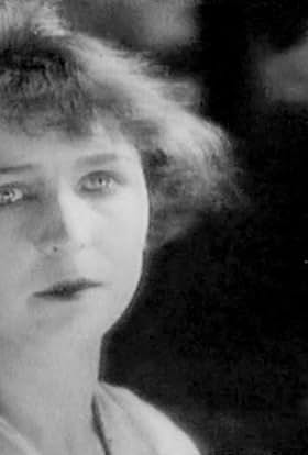 actor Veronika Buzhinskaya large photo