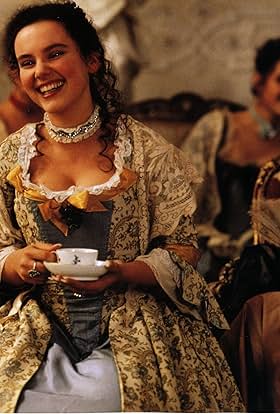 actor Delphine Zentout large photo