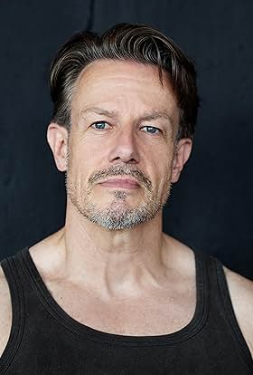 actor Urs Remond large photo