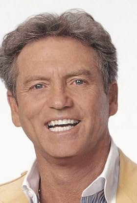 actor Larry Gatlin large photo