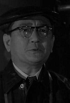 actor Yukio Kasama large photo