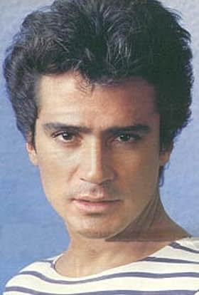 actor René Casados large photo