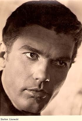actor Stefan Lisewski large photo