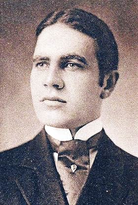 actor Robert Thornby large photo