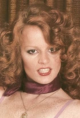 Lisa De Leeuw