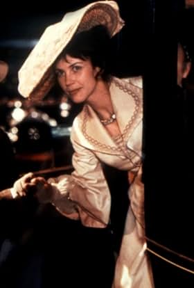 actor Anne Roussel large photo