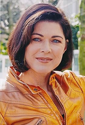 actor Anja Kruse large photo