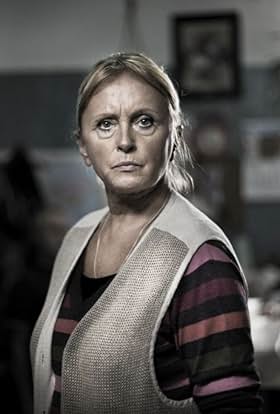 actor Dorota Pomykala large photo