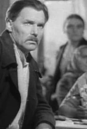 actor Vasili Novikov large photo