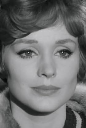 actor Joséphine James large photo