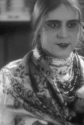 actor Raisa Puzhnaya large photo