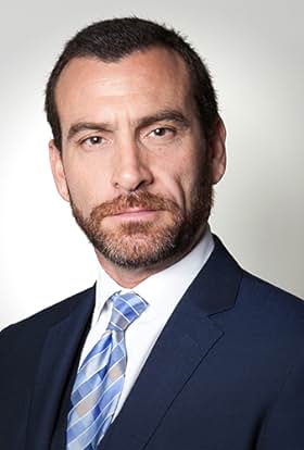 actor Michael Weiss large photo