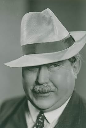 actor Artur Cederborgh large photo