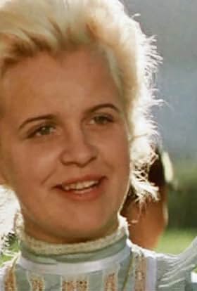 actor Riina Hein large photo