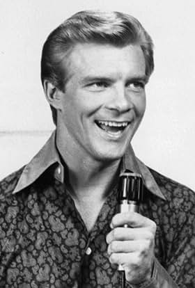 actor Gil Peterson large photo