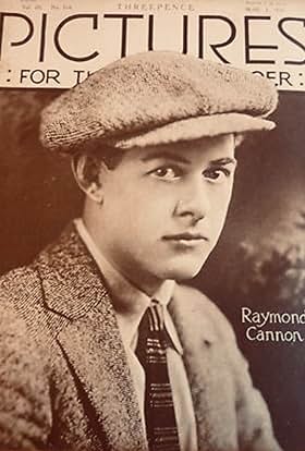 actor Raymond Cannon large photo