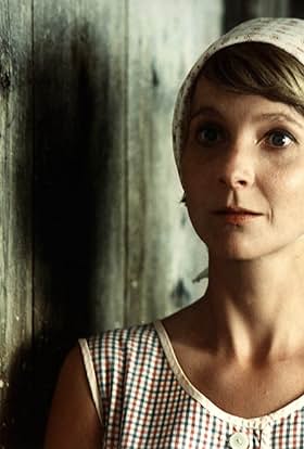 actor Daniela Kolárová large photo