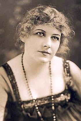 actor Margaret Thompson large photo