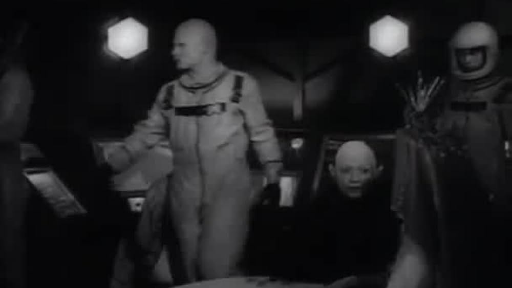 actor Nancy Marshall large photo