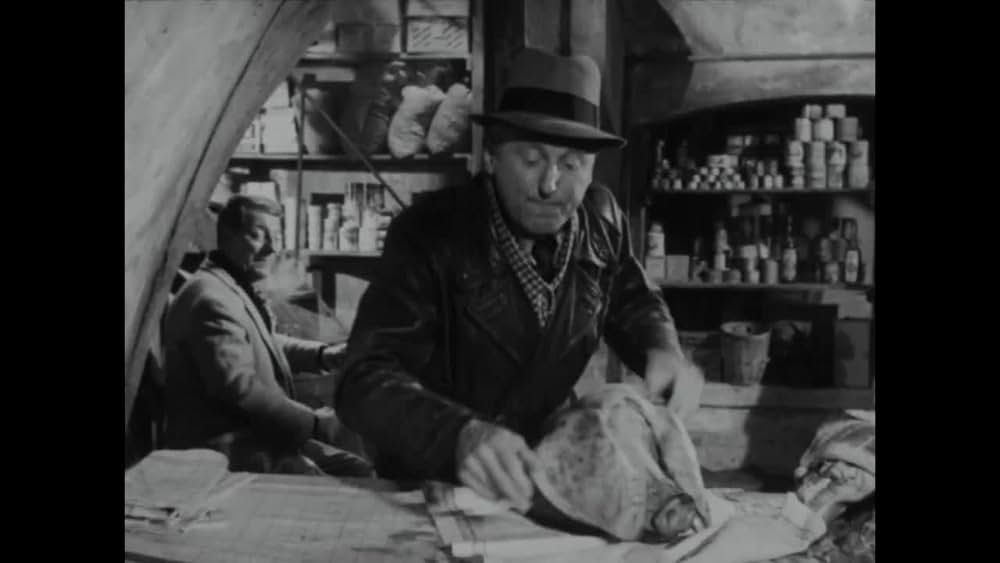 actor Jeannette Batti large photo