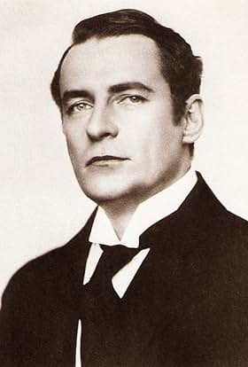 actor Gunnar Tolnæs large photo