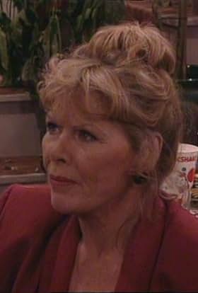 actor Yoka Berretty large photo