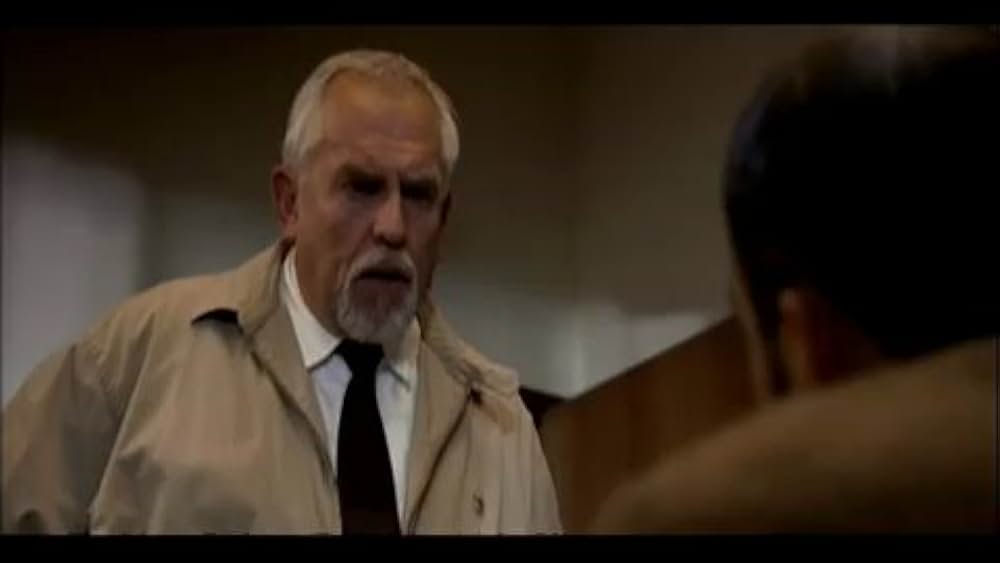 actor Ed Holmes large photo