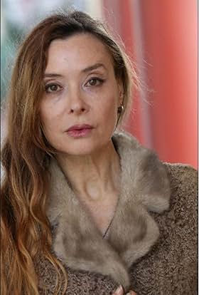 actor Lauren Geoffroy large photo