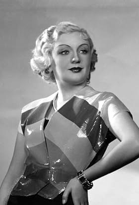 actor Mona Goya large photo