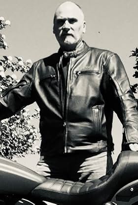 actor Henry Alessandroni large photo