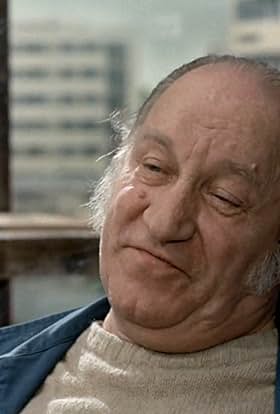 actor Louis Bugette large photo