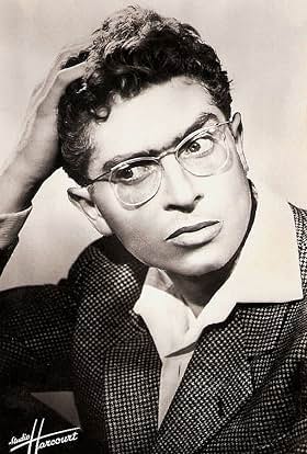 actor Darry Cowl large photo