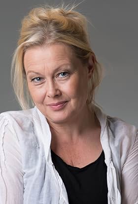 actor Sanna Ekman large photo