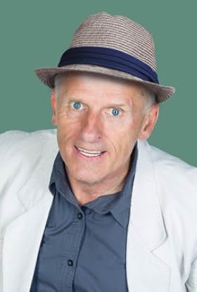 actor Andrzej Pieczynski large photo