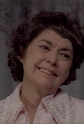 actor Therese Cadorette large photo