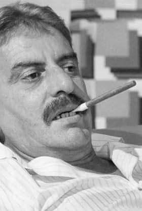 actor Hugo Carvana large photo