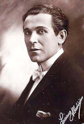 actor Luciano Albertini large photo