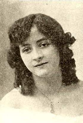 actor Ilean Hume large photo