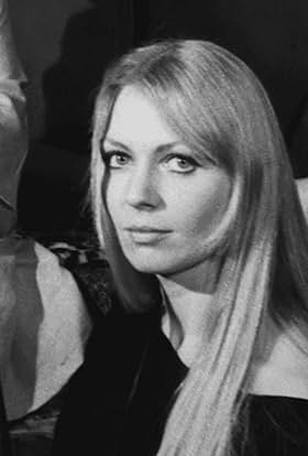 actor Diane LaVey large photo