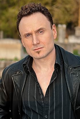 actor Robin Spriggs large photo