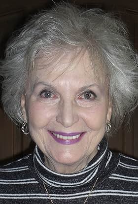 actor Eva Lynd large photo