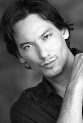 actor Tod Thawley large photo