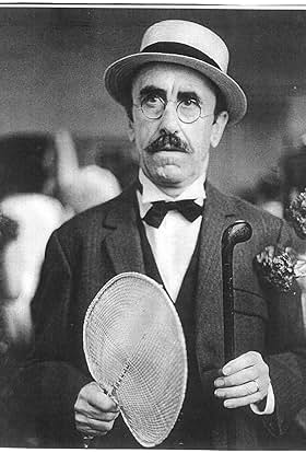 actor Jesus Guzman large photo