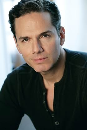 actor Paul Anthony Stewart large photo