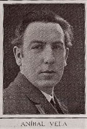 actor Aníbal Vela large photo