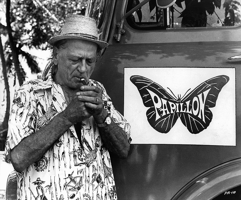 actor Henri Charrière large photo