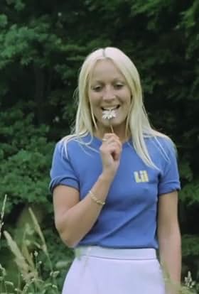 actor Danielle Troger large photo