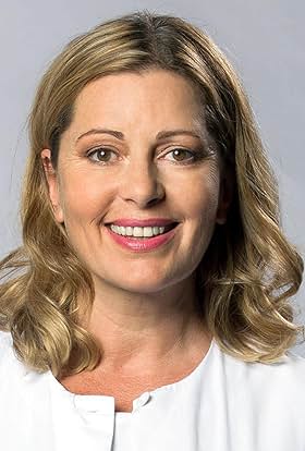 actor Karin Thaler large photo